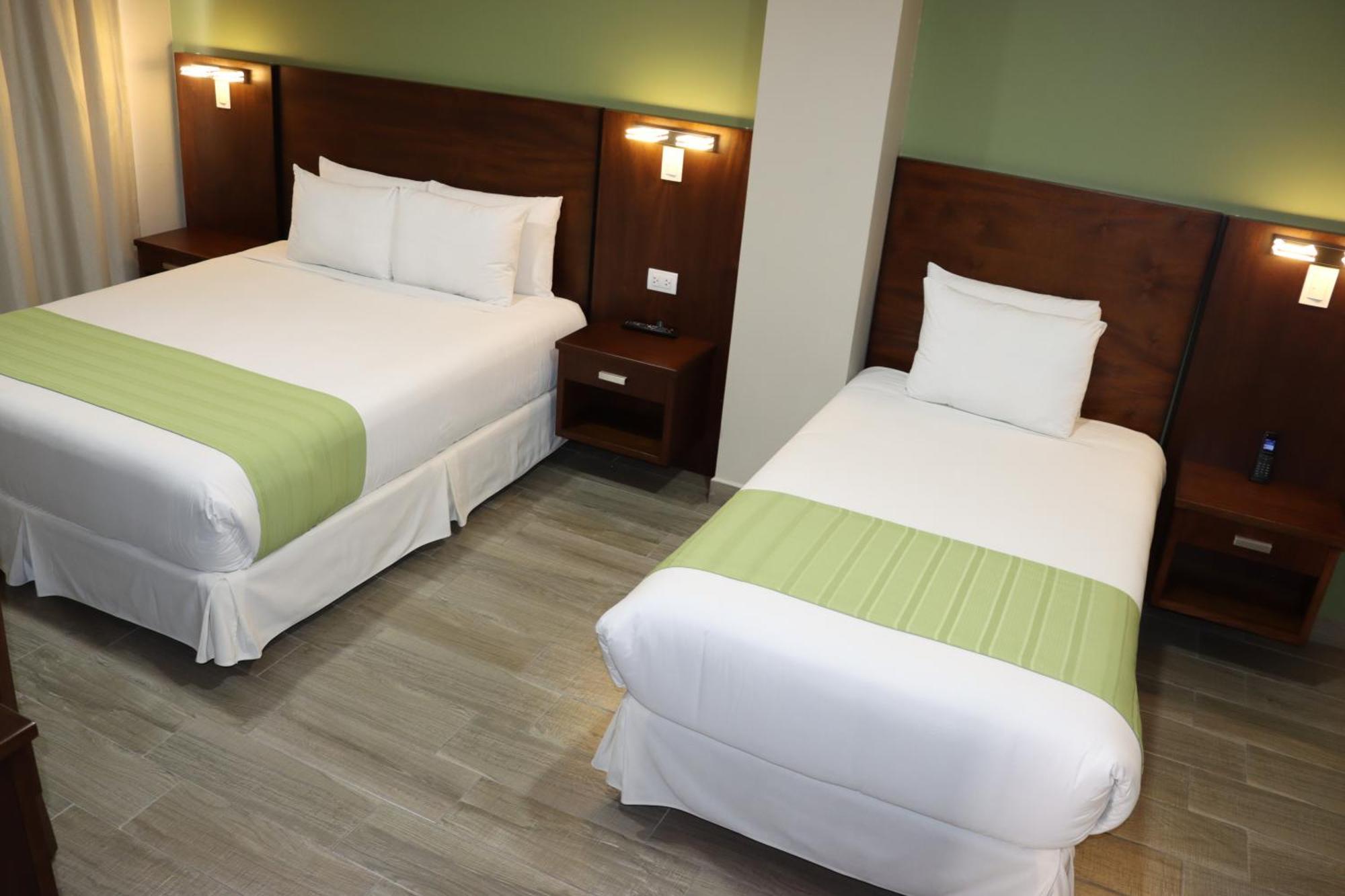 Hotel San Agustin Plaza Latacunga Zewnętrze zdjęcie
