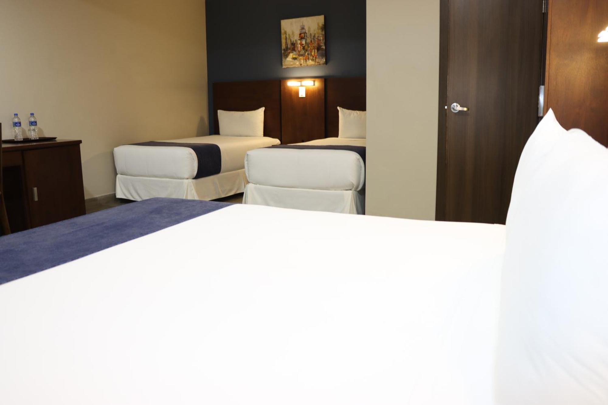 Hotel San Agustin Plaza Latacunga Zewnętrze zdjęcie