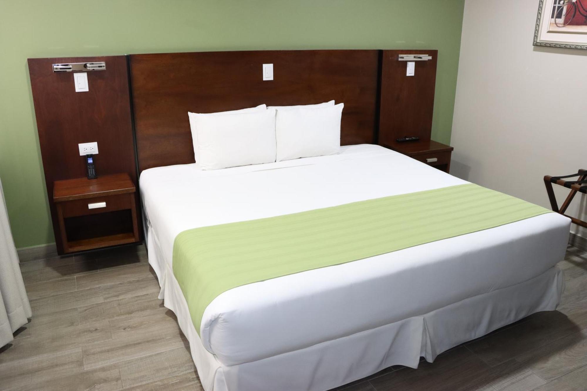 Hotel San Agustin Plaza Latacunga Zewnętrze zdjęcie