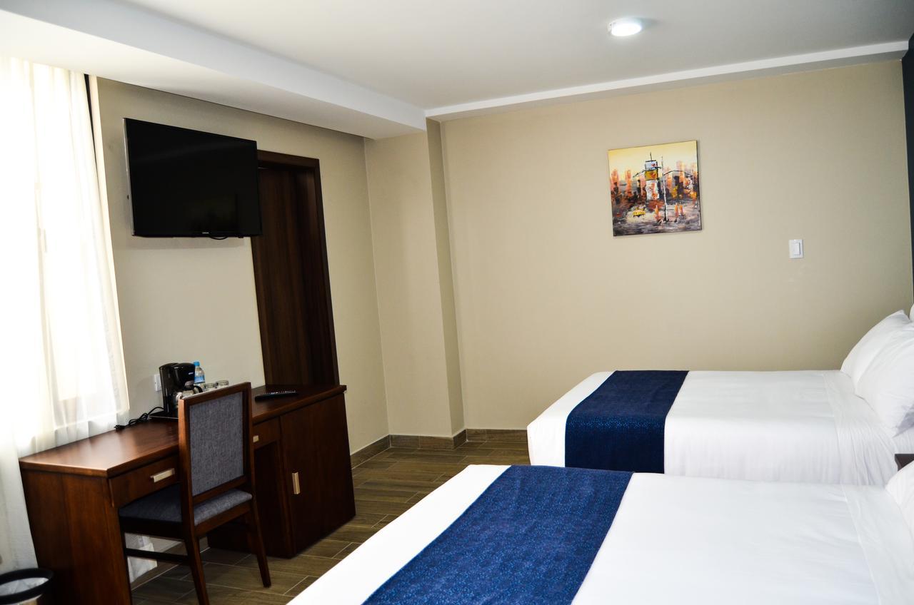 Hotel San Agustin Plaza Latacunga Zewnętrze zdjęcie